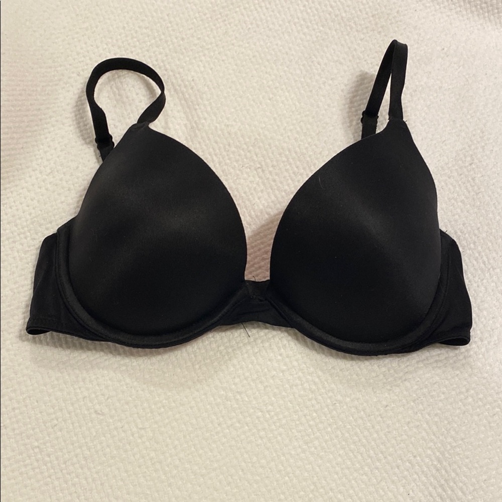 PINK Wear Everywhere Push-Up Bra